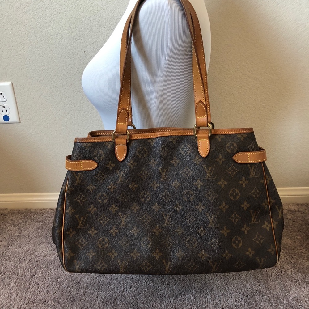 Authentic Louis Vuitton Shoulder Bag